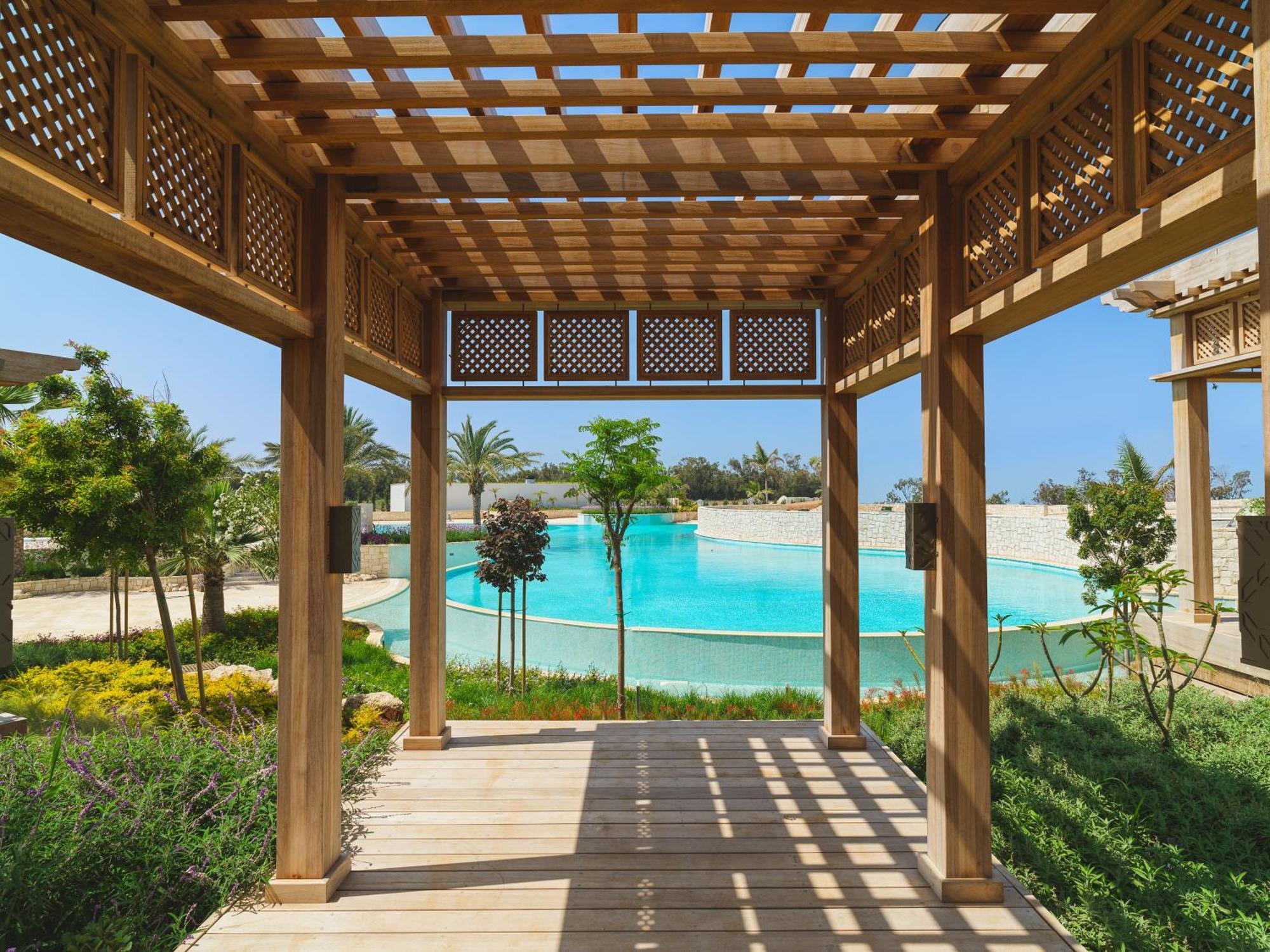 City Of Dreams Mediterranean - Integrated Resort, Casino & Entertainment Limassol Exterior foto The Village
